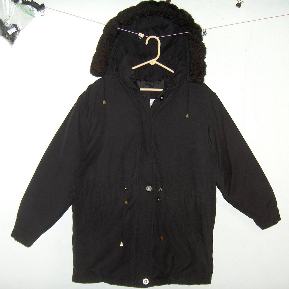 Carlo Briani hip length hooded coat, M, Measures 44" Chest
